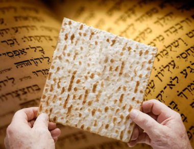https://www.hebrootsdiscipleship.com/wp-content/uploads/2018/04/Feast-of-Unleavened-bread-380x293.jpg